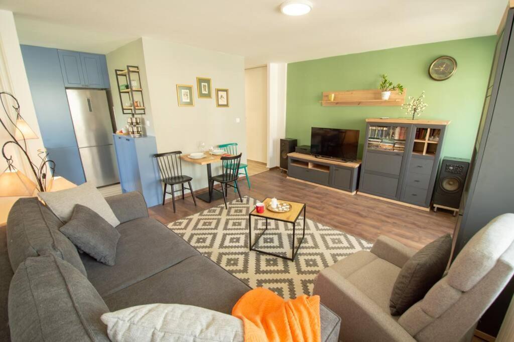 Apartment Spacious Luxury ”nelly”